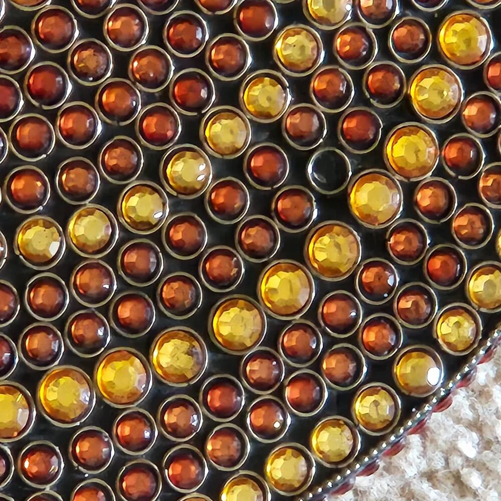 AS IS KIM SEYBERT HOLIDAY BROWN GOLD CRYSTAL BEADED PLACEMAT CHARGER CENTERPIECE